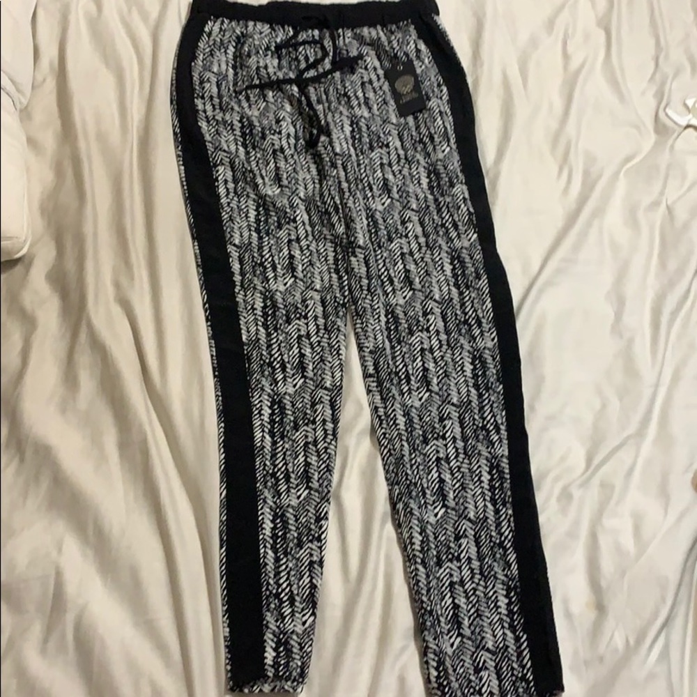 Super cute women’s Vince Camuto